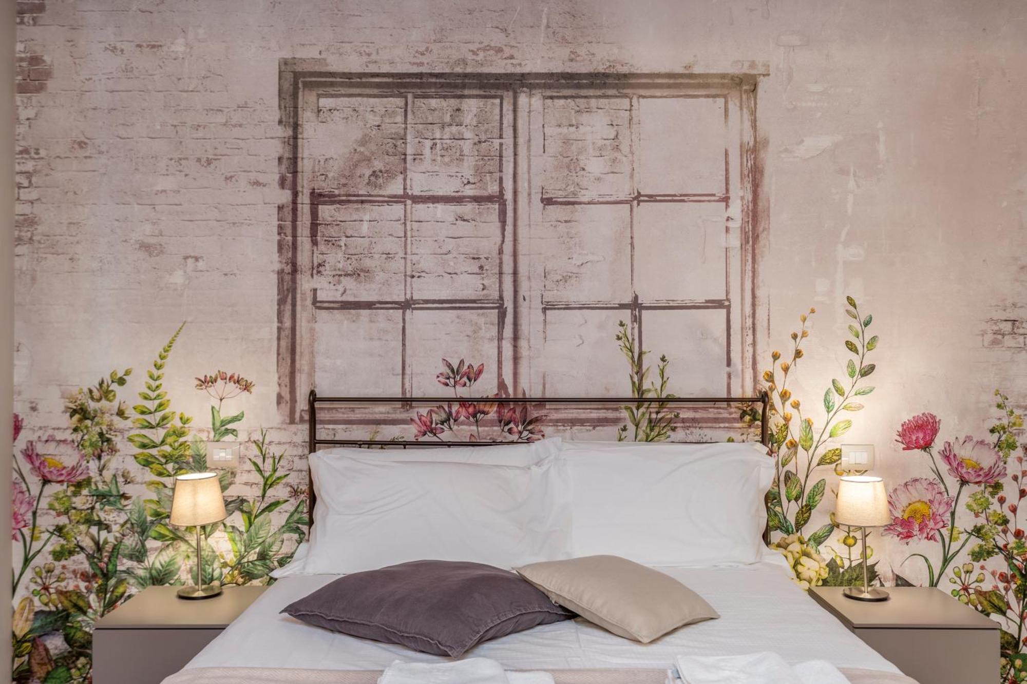 Bed & Breakfast La Home And Apartments モニーガ・デル・ガルダ エクステリア 写真